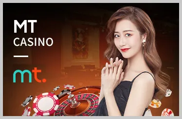 Bàn chơi Roulette với bánh xe quay và các ô số